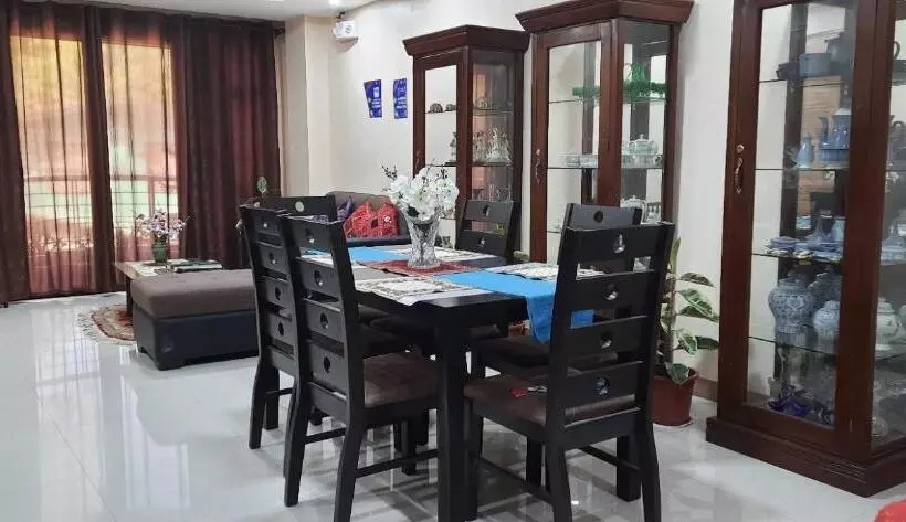 هاستل Hilfrans Lodge