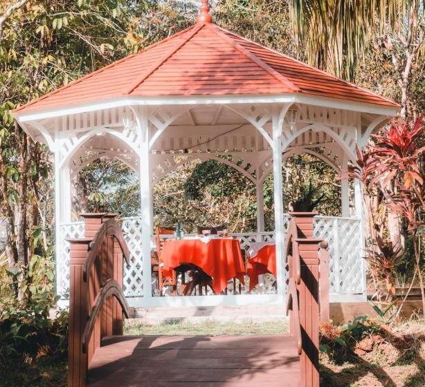 פנסיון Amazônia Parksuítes