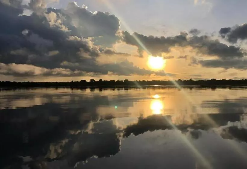 Majatalo Amazônia Parksuítes