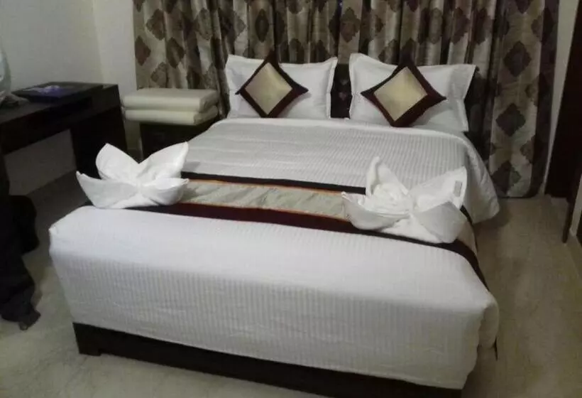 ペンション Iris Comfort Inn