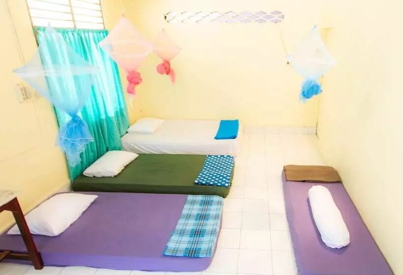 Majatalo Rumah Singgah Manado Hostel