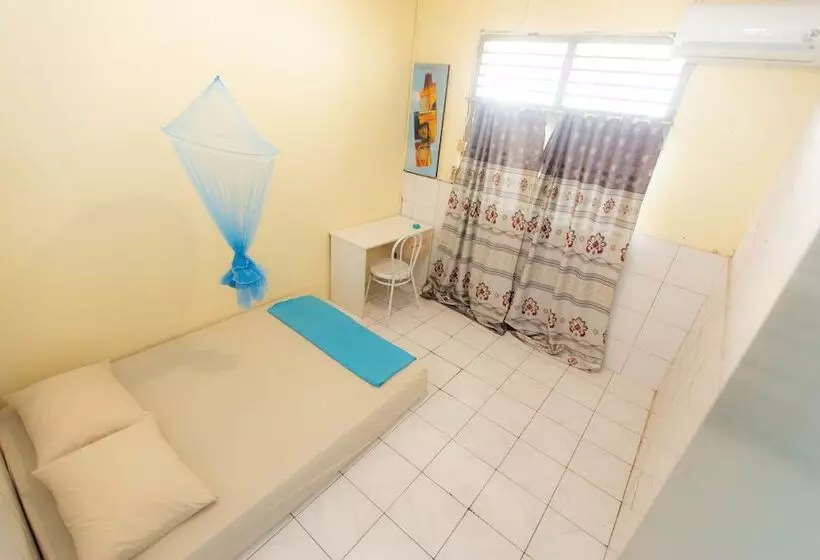 Majatalo Rumah Singgah Manado Hostel