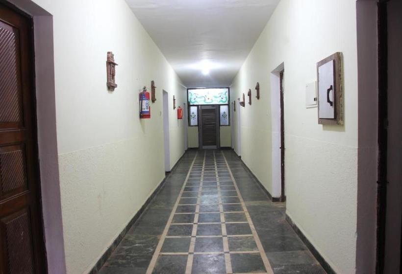 Albergue Embassy Guest House