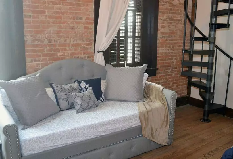 Hotelli Eighteenninety Sleepover