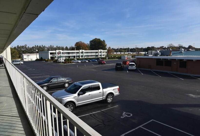 모텔 Hospitality House Union City Us 51, Tn