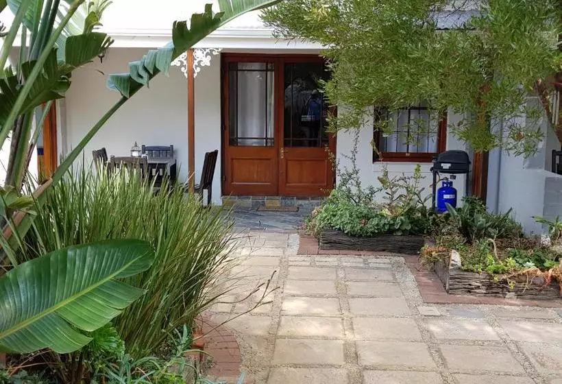 پانسیون Hemel En Aarde Village Accommodation
