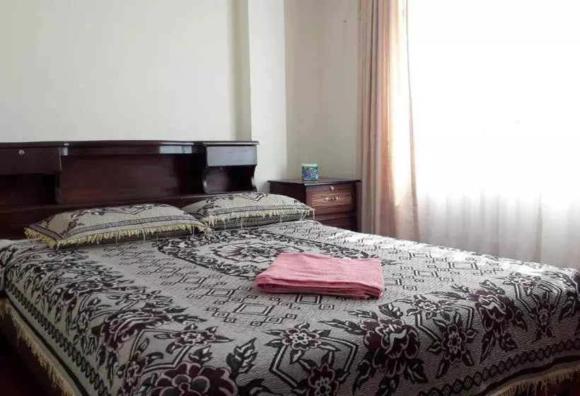 پانسیون Hostal Algas Del Titicaca