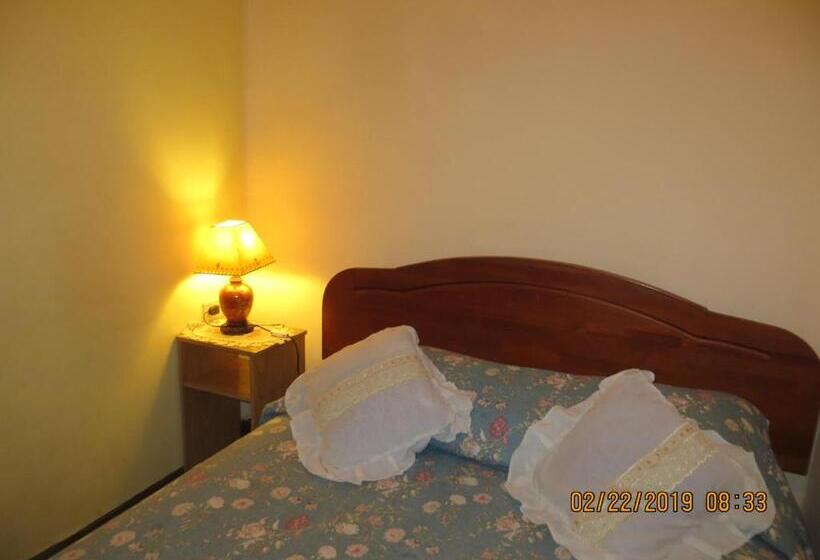 پانسیون Hostal El Rincon Marino