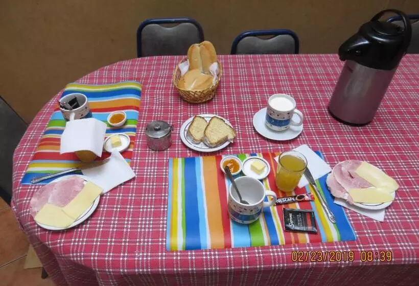 پانسیون Hostal El Rincon Marino