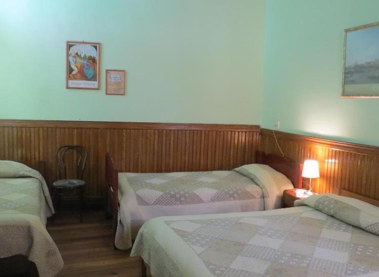 پانسیون Hostal El Rincon Marino