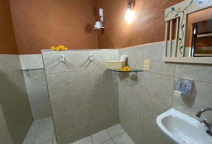 פנסיון Pousada Le Monte Cristo