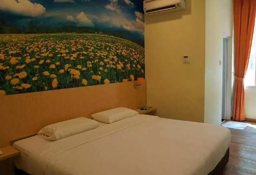 Majatalo Tropical Villa Kuantan
