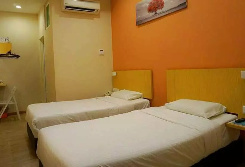 Majatalo Tropical Villa Kuantan