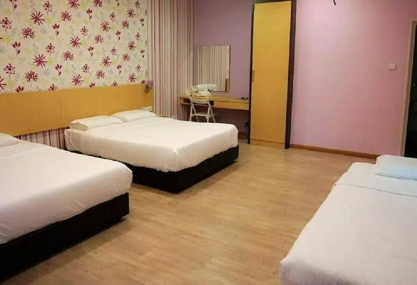 Majatalo Tropical Villa Kuantan