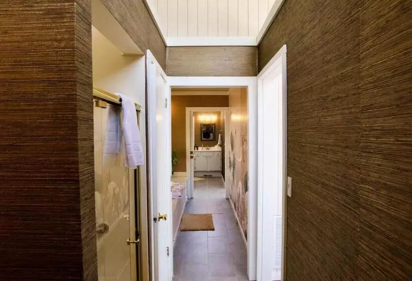 Lomakeskus Beaver Lake Cottages