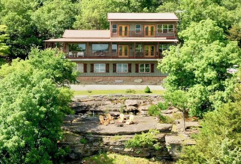 Lomakeskus Beaver Lake Cottages