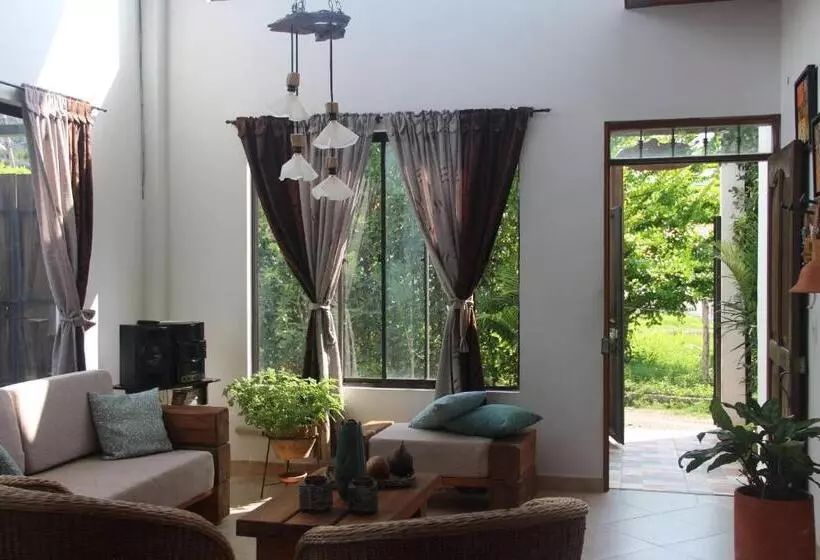 ペンション Casa Dornella Casa De Hospedaje