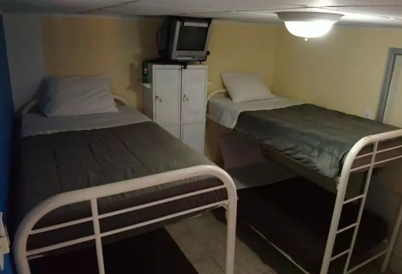 پانسیون Hostel Room Aruba