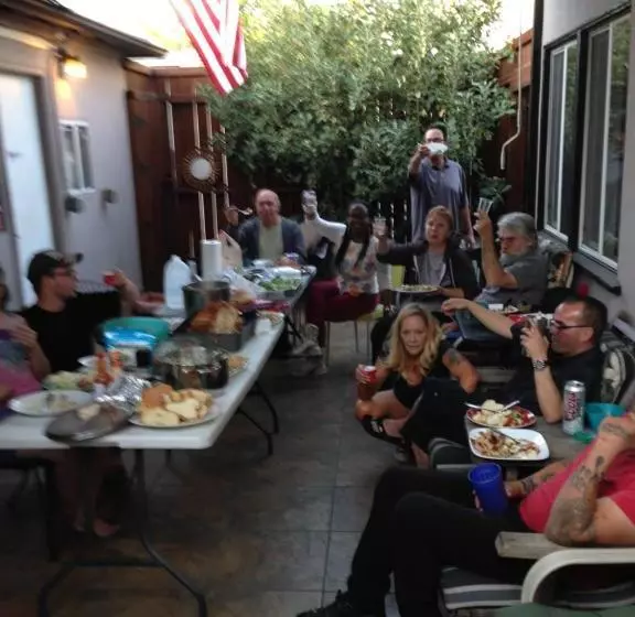 Retkeilymaja Timen House