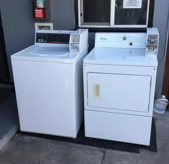 Retkeilymaja Timen House