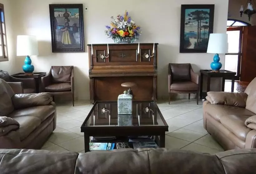 Hotelli Fazenda Itáytyba