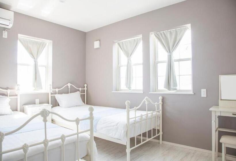 Pension Guest House Diphylleia Grayi