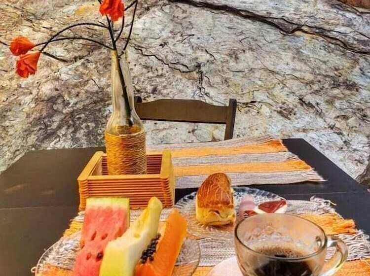 پانسیون Pousada Marotta