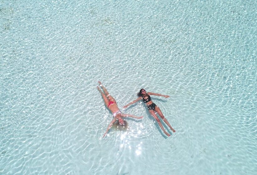 پانسیون Araamu Hotels Maldives At Dhiffushi