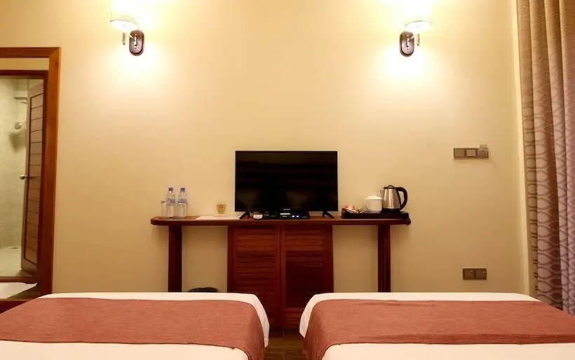 پانسیون Araamu Hotels Maldives At Dhiffushi