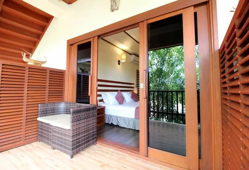 پانسیون Araamu Hotels Maldives At Dhiffushi