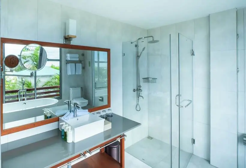 پانسیون Araamu Hotels Maldives At Dhiffushi