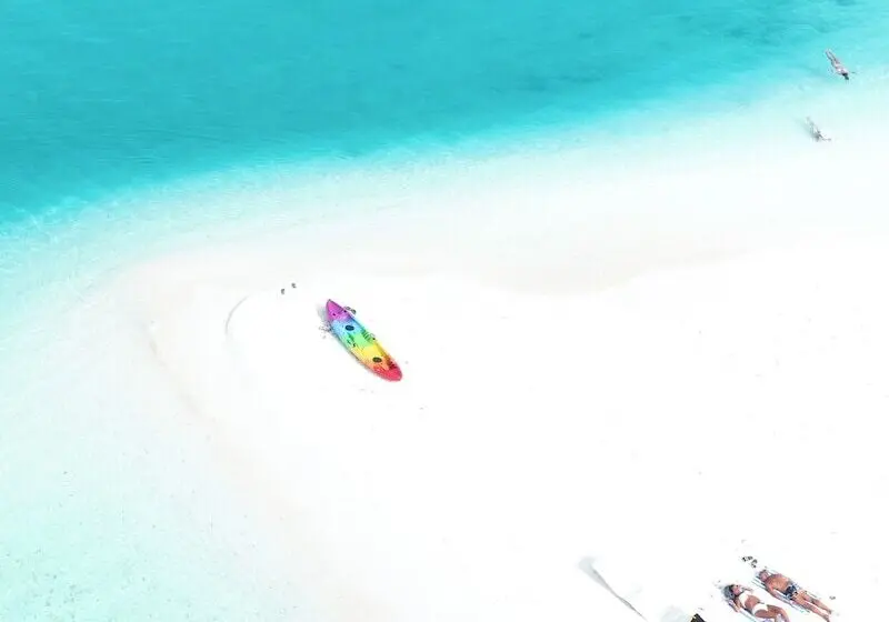 پانسیون Araamu Hotels Maldives At Dhiffushi