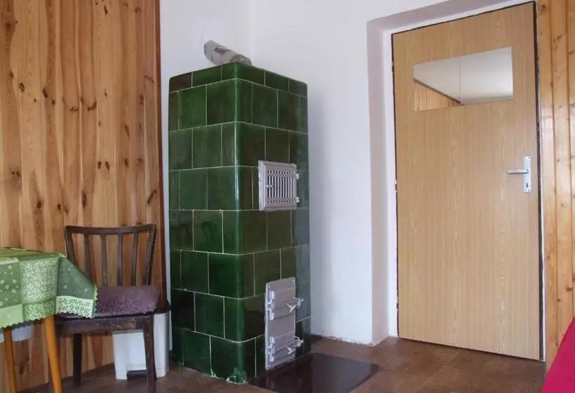 Majatalo Hostinec Na Návsi