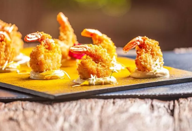 Majatalo Eco Luar Boutique