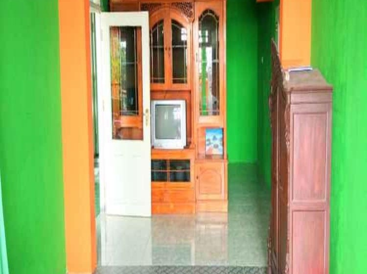 膳宿费 Sritanjung Homestay