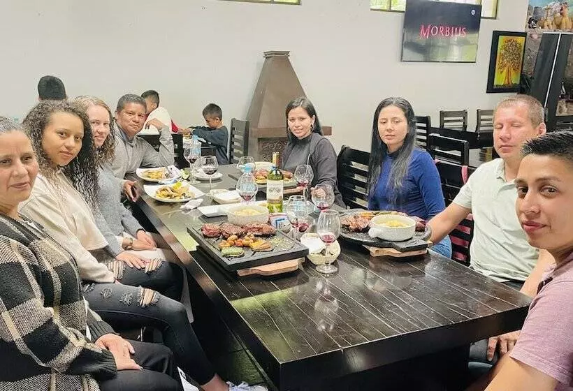 Retkeilymaja Hosteria Pampallacta