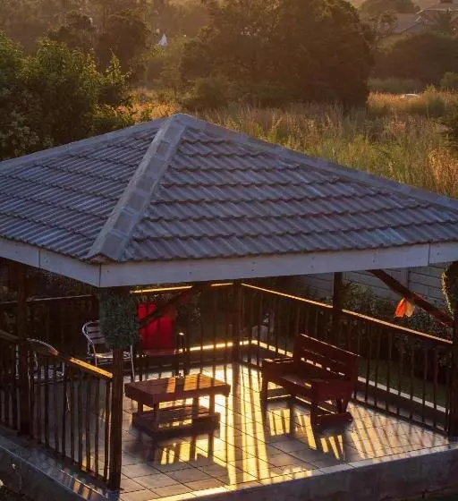 Majatalo Zamambongi Guest House