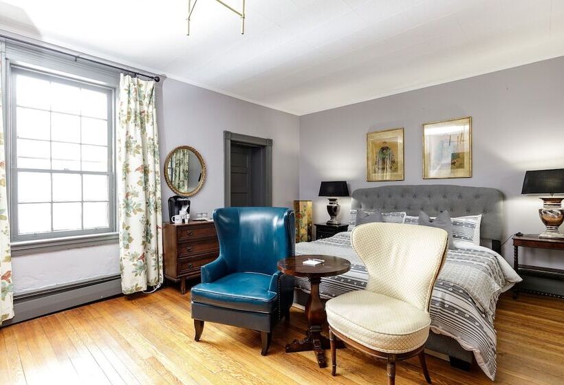 ユースホステル The Inn At Warm Springs