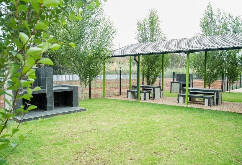 בית מלון כפרי 3 Lux Suites