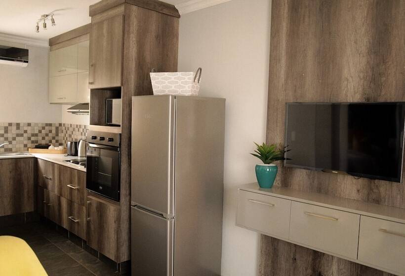 בית מלון כפרי 3 Lux Suites