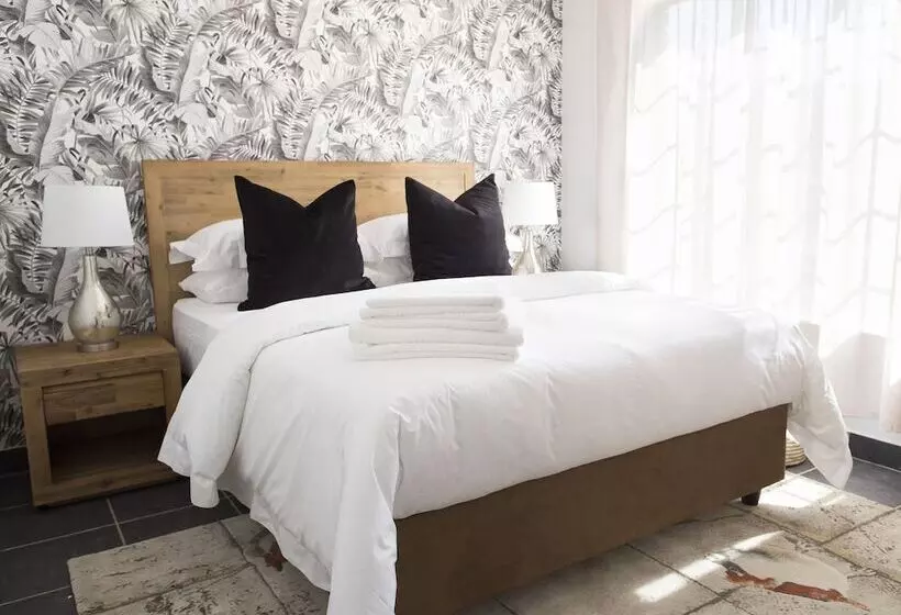 Hotelli 3 Lux Suites