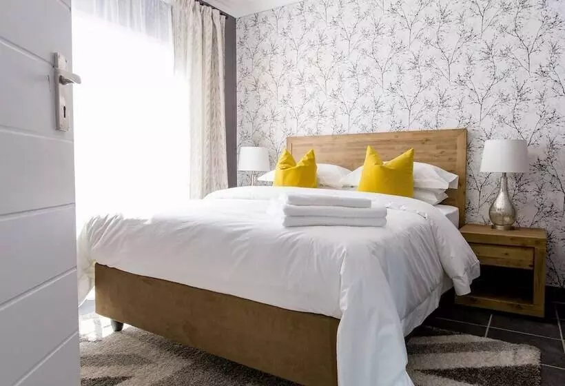 Hotelli 3 Lux Suites