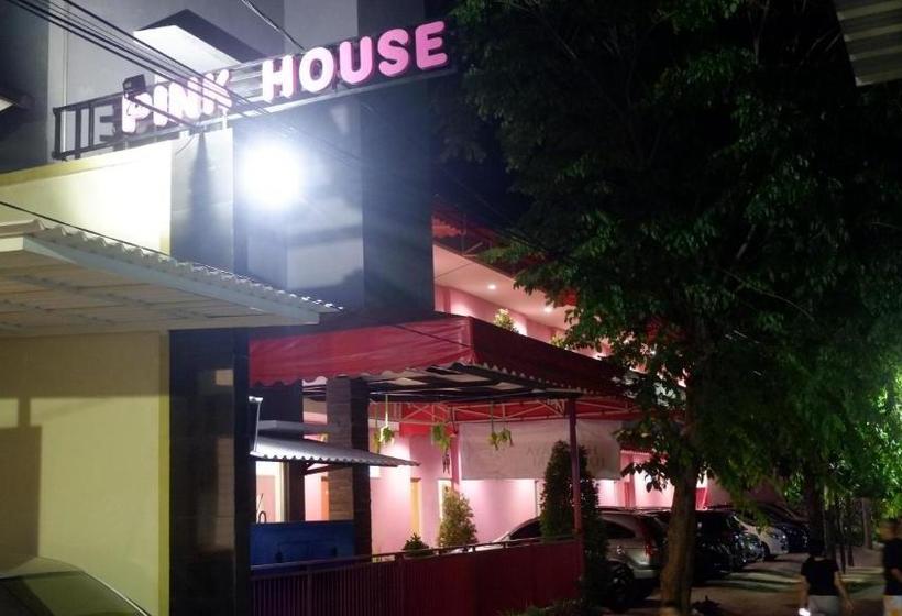 膳宿费 Pink House