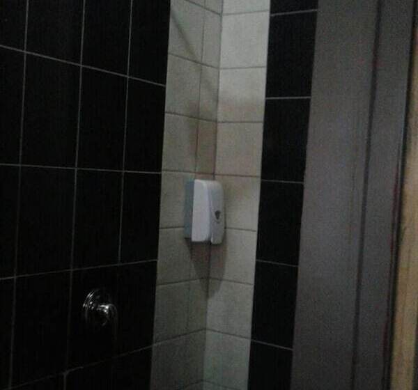 پانسیون Royal Crown Guesthouse