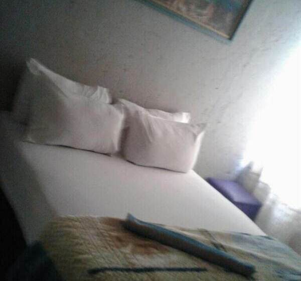 پانسیون Royal Crown Guesthouse