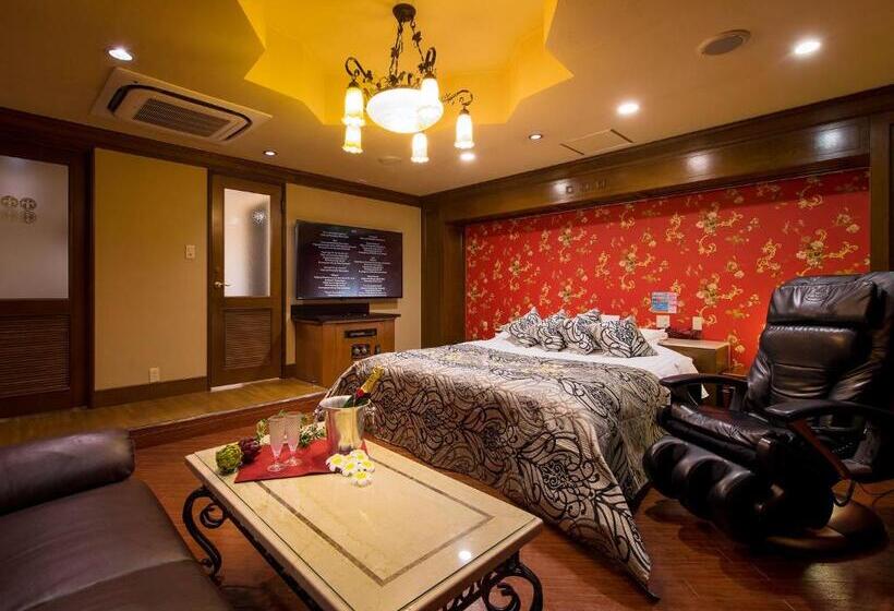 ホテル Restay Tina Grace