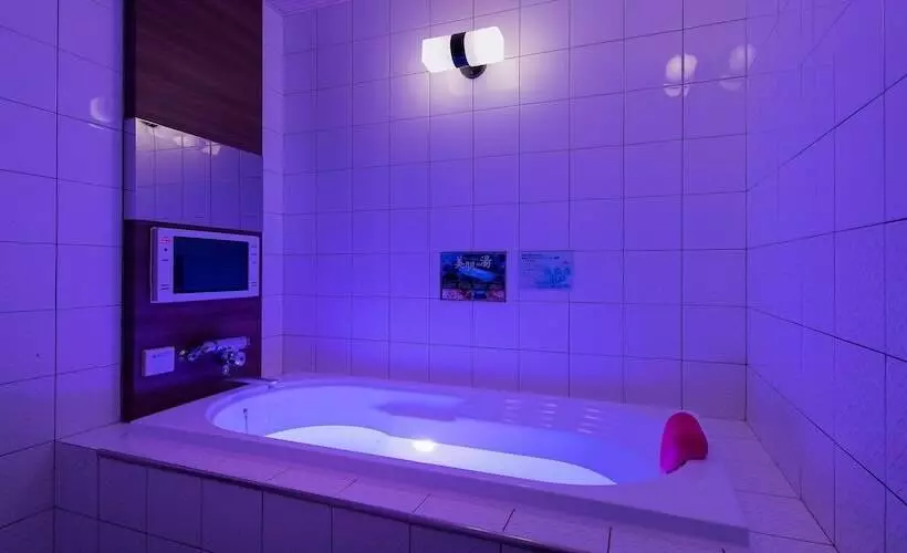 Hotelli Restay Tina Grace