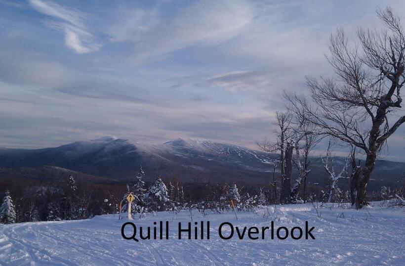 호스텔 Rangeley Saddleback Inn