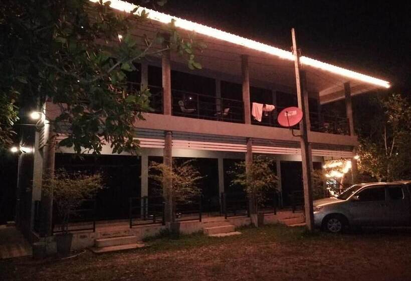 پانسیون Water S House