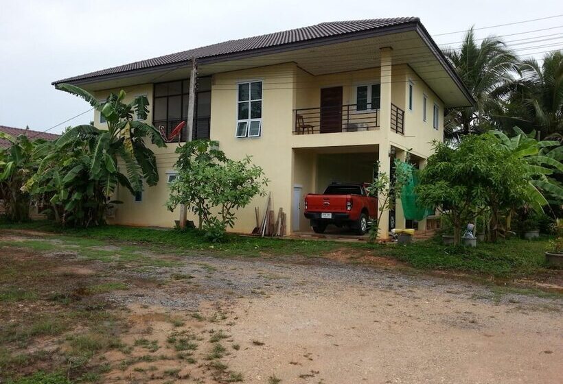 پانسیون Water S House